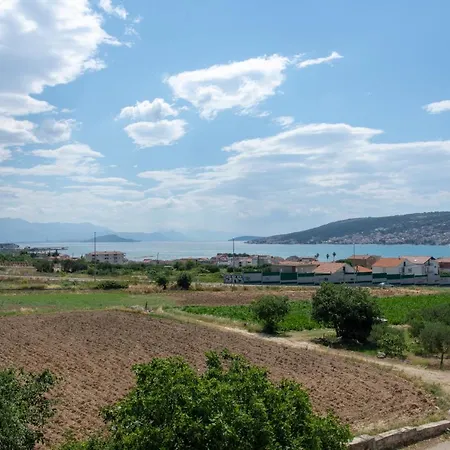 Super Modern Gold, Beautiful View דירה טרוגיר