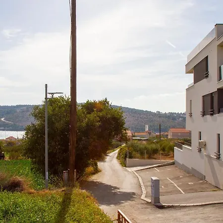 Super Modern Gold, Beautiful View טרוגיר