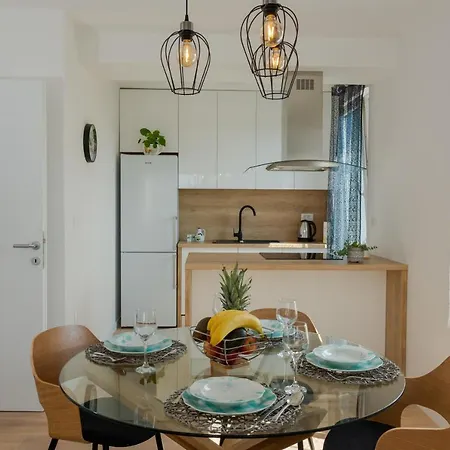 Super Modern Gold, Beautiful View